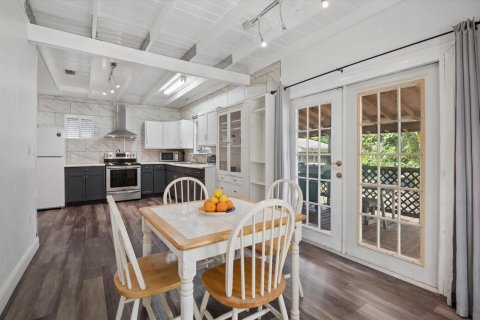 Villa ou maison à vendre à Homestead, Floride: 2 chambres, 103.86 m2 № 2406188 - photo 11