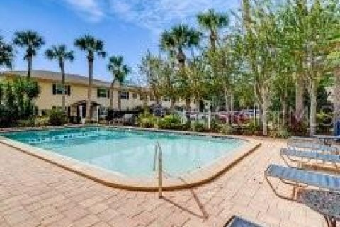 Condo in Largo, Florida, 2 bedrooms  № 2150106 - photo 14