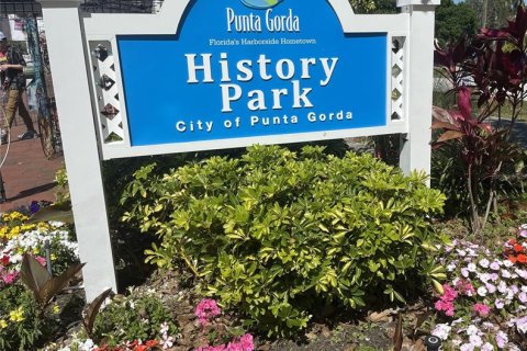 Villa ou maison à vendre à Punta Gorda, Floride: 3 chambres, 135.27 m2 № 1884672 - photo 3