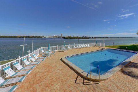 Купить кондоминиум в Клируотер, Флорида 4 комнаты, 93.55м2, № 1677756 - фото 28