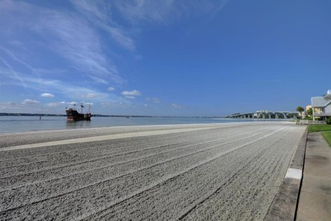 Купить кондоминиум в Клируотер, Флорида 4 комнаты, 93.55м2, № 1677756 - фото 30