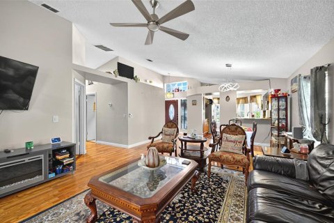 Casa en venta en Orlando, Florida, 3 dormitorios, 129.69 m2 № 1626188 - foto 7
