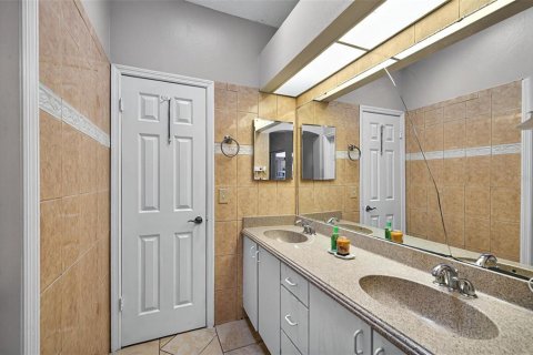 Casa en venta en Orlando, Florida, 3 dormitorios, 129.69 m2 № 1626188 - foto 15