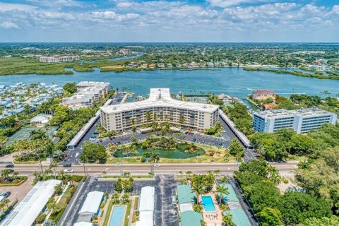Condo in Sarasota, Florida, 1 bedroom  № 2200467