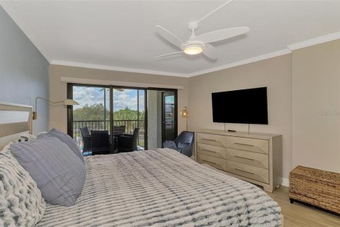 Condo in Sarasota, Florida, 1 bedroom № 2200467 - photo 14