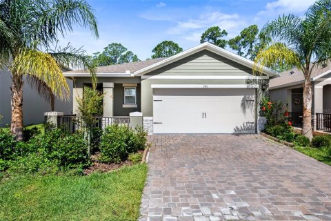 House in New Smyrna Beach, Florida 3 bedrooms, 150.32 sq.m. № 1737261 - photo 2