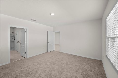 House in New Smyrna Beach, Florida 3 bedrooms, 150.32 sq.m. № 1737261 - photo 23