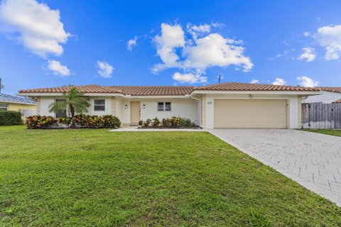 Casa en Riviera Beach, Florida 3 dormitorios, 140.93 m2 № 2146909
