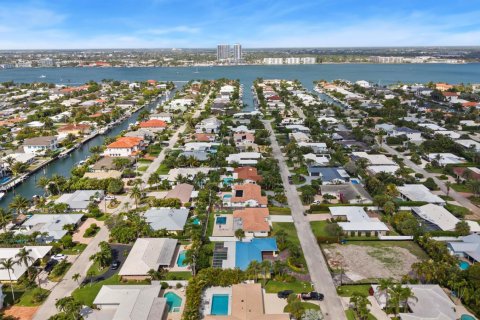 Casa en venta en Riviera Beach, Florida, 3 dormitorios, 140.93 m2 № 2146909 - foto 25