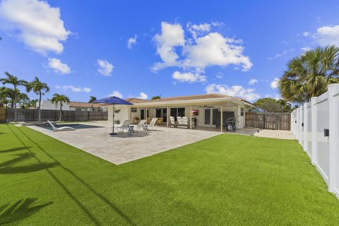 Casa en venta en Riviera Beach, Florida, 3 dormitorios, 140.93 m2 № 2146909 - foto 5