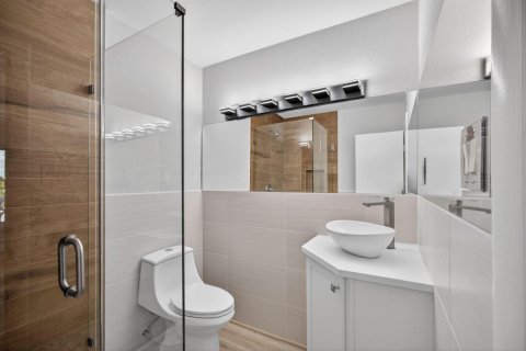 Appartement à louer à North Palm Beach, Floride: 2 chambres, 66.7 m2 № 2146896 - photo 4