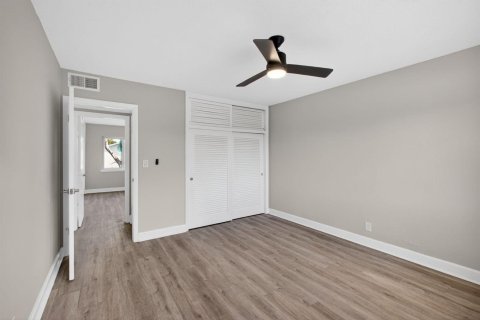 Appartement à louer à North Palm Beach, Floride: 2 chambres, 66.7 m2 № 2146896 - photo 2