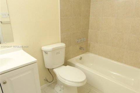 Condominio en alquiler en Coral Springs, Florida, 3 dormitorios, 121.24 m2 № 2075770 - foto 20