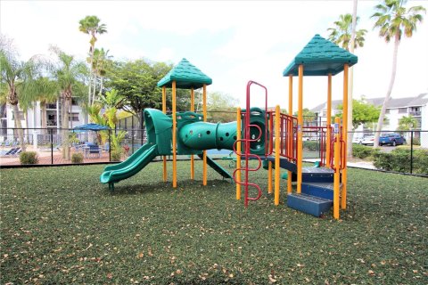 Condominio en alquiler en Coral Springs, Florida, 3 dormitorios, 121.24 m2 № 2075770 - foto 28