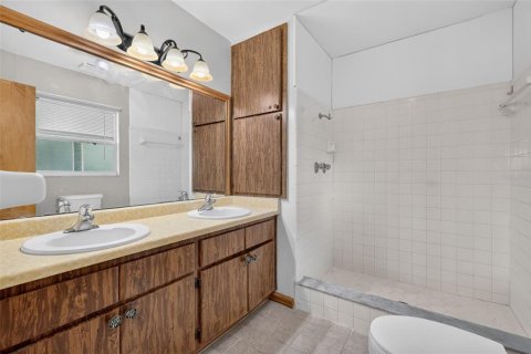 Купить виллу или дом в Юстис, Флорида 9 комнат, 185.99м2, № 2323262 - фото 19