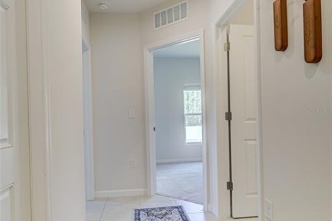 House in Haines City, Florida 3 bedrooms, 120.03 sq.m. № 2231640 - photo 12
