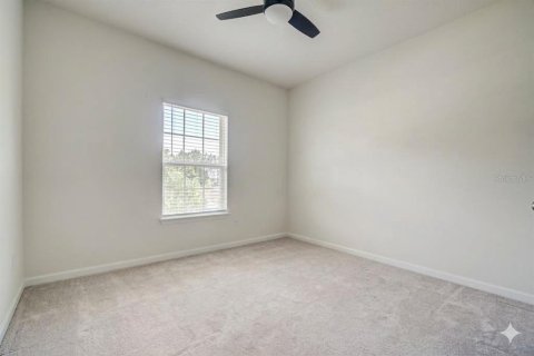 House in Haines City, Florida 3 bedrooms, 120.03 sq.m. № 2231640 - photo 14