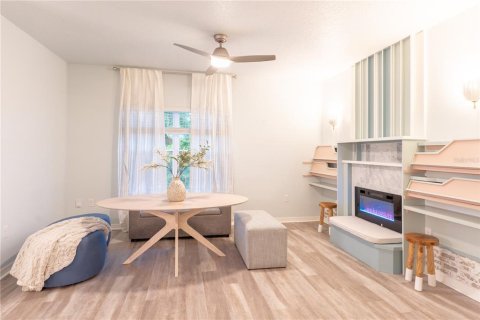 Villa ou maison à vendre à Gainesville, Floride: 4 chambres, 164.25 m2 № 2413843 - photo 12