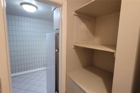 Apartamento en alquiler en Gainesville, Florida, 1 dormitorio, 58.44 m2 № 1907237 - foto 11