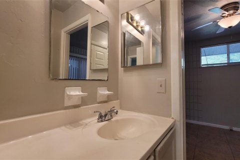 Apartamento en alquiler en Gainesville, Florida, 1 dormitorio, 58.44 m2 № 1907237 - foto 15