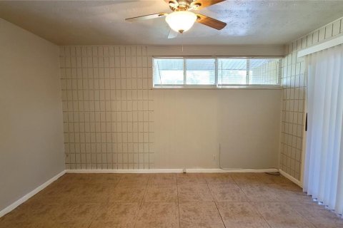 Apartamento en alquiler en Gainesville, Florida, 1 dormitorio, 58.44 m2 № 1907237 - foto 16