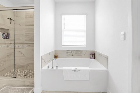 Casa en venta en Homestead, Florida, 4 dormitorios, 198.63 m2 № 2055417 - foto 14