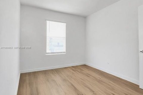 Casa en venta en Homestead, Florida, 4 dormitorios, 198.63 m2 № 2055417 - foto 22