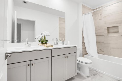 Casa en venta en Homestead, Florida, 4 dormitorios, 198.63 m2 № 2055417 - foto 21