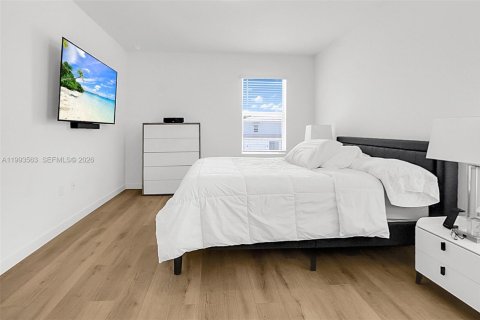 Casa en venta en Homestead, Florida, 4 dormitorios, 198.63 m2 № 2055417 - foto 15