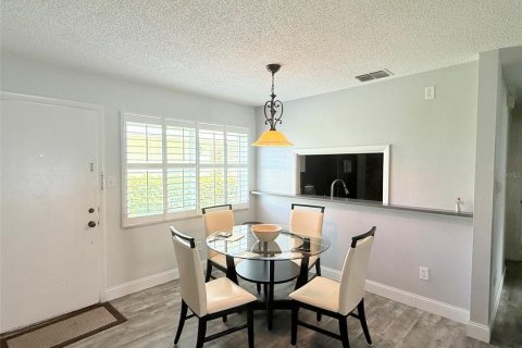 Copropriété à louer à Saint Petersburg, Floride: 1 chambre, 68.28 m2 № 2147955 - photo 7