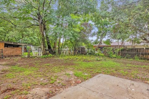 House in Apopka, Florida 4 bedrooms, 157 sq.m. № 1833487 - photo 25