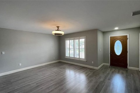 Villa ou maison à louer à Davenport, Floride: 4 chambres, 129.69 m2 № 2106674 - photo 2