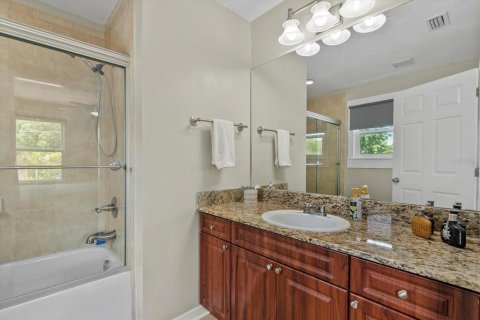 House in Tampa, Florida 2 bedrooms, 130.81 sq.m. № 1781301 - photo 23