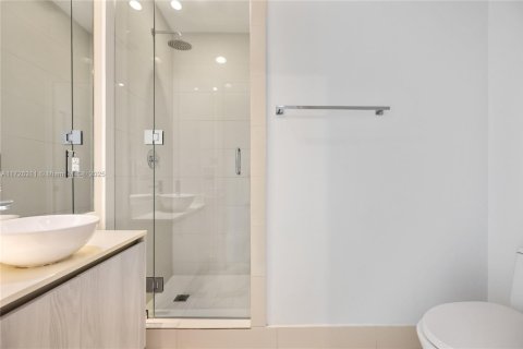 Copropriété à vendre à Miami, Floride: 2 chambres, 110.18 m2 № 1703067 - photo 26