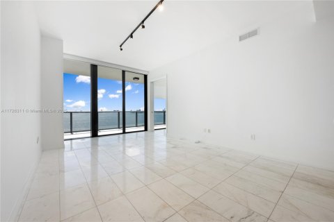 Copropriété à vendre à Miami, Floride: 2 chambres, 110.18 m2 № 1703067 - photo 15