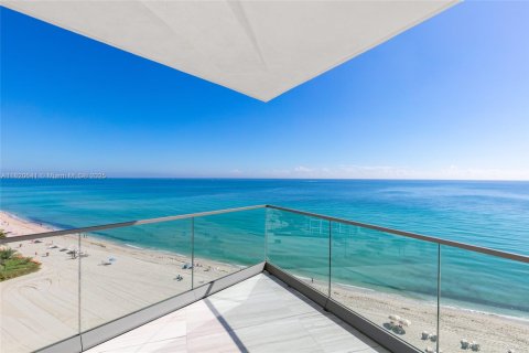 Condo in Sunny Isles Beach, Florida, 4 bedrooms  № 1779203 - photo 26