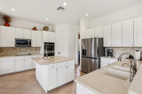 Casa en venta en Wellington, Florida, 6 dormitorios, 401.24 m2 № 1930122 - foto 23