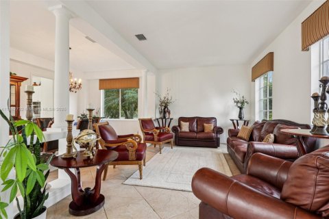 Casa en venta en Wellington, Florida, 6 dormitorios, 401.24 m2 № 1930122 - foto 9