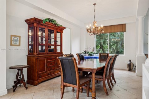 Casa en venta en Wellington, Florida, 6 dormitorios, 401.24 m2 № 1930122 - foto 16