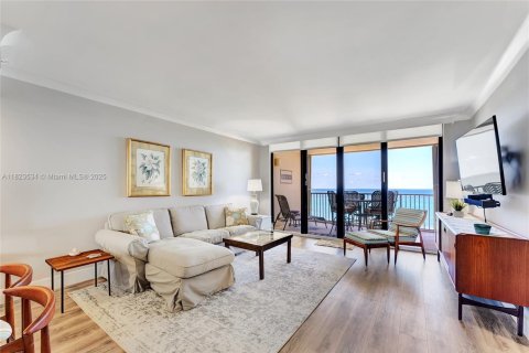 Condo in Jupiter, Florida, 2 bedrooms  № 1796253 - photo 12