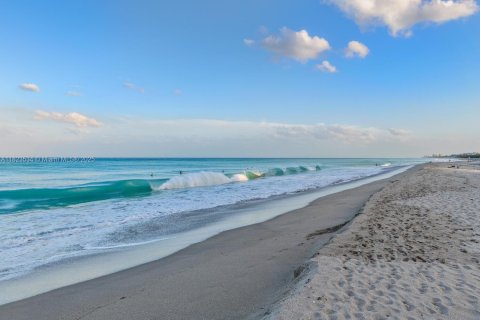 Condo in Jupiter, Florida, 2 bedrooms  № 1796253 - photo 3