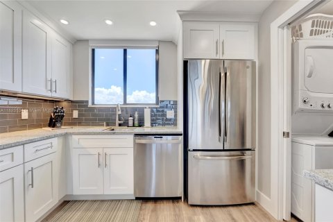 Condo in Jupiter, Florida, 2 bedrooms  № 1796253 - photo 10