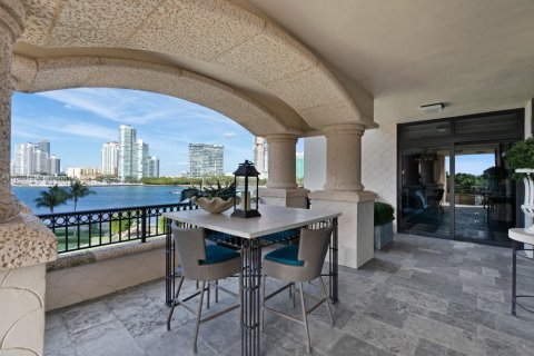 Condo in Miami Beach, Florida, 3 bedrooms  № 1811275 - photo 15