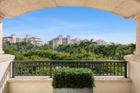 Condo in Miami Beach, Florida, 3 bedrooms  № 1811275 - photo 19