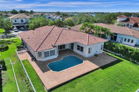 Casa en venta en Miramar, Florida, 4 dormitorios, 232.81 m2 № 1727967 - foto 3