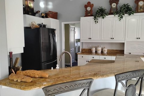 House in Rotonda, Florida 3 bedrooms, 189.15 sq.m. № 1567911 - photo 17
