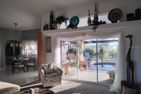 House in Rotonda, Florida 3 bedrooms, 189.15 sq.m. № 1567911 - photo 10