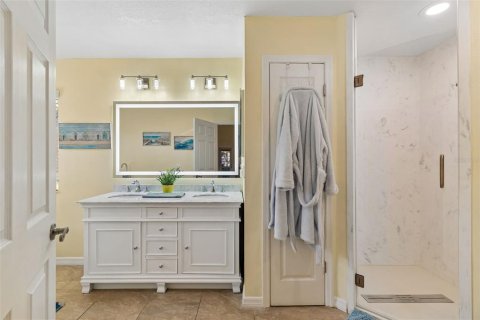Villa ou maison à vendre à New Port Richey, Floride: 4 chambres, 218.88 m2 № 2140573 - photo 22