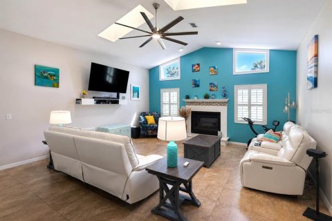 Villa ou maison à vendre à New Port Richey, Floride: 4 chambres, 218.88 m2 № 2140573 - photo 4