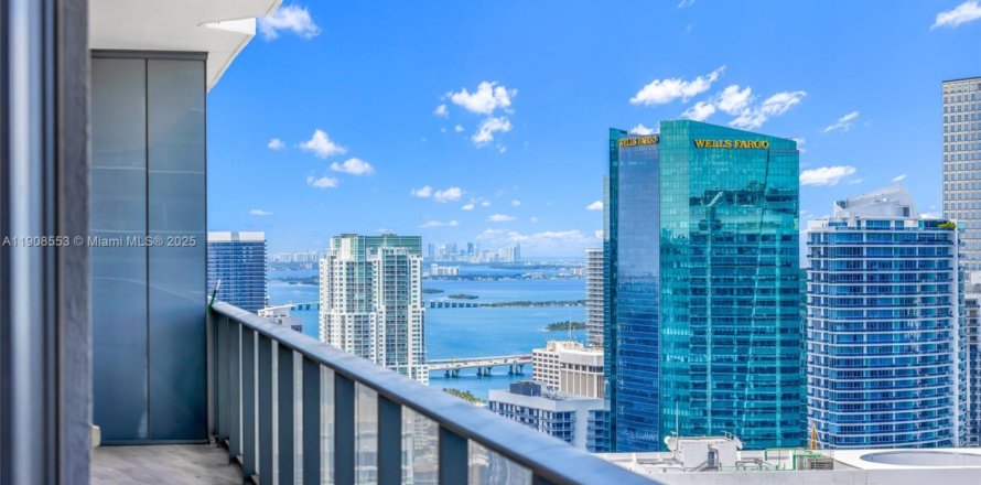 Condo à Miami, Floride, 3 chambres № 2056793